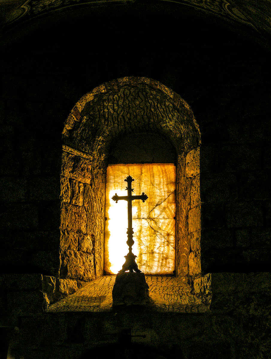 CROSS IN THE CRYPT