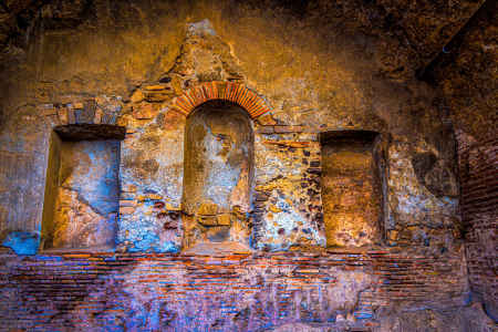 Pompeii charred wall