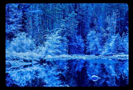 BLUE MERCED YOSEMITE