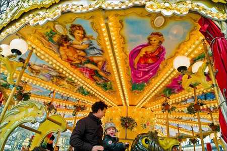 CAROUSEL FUN, LUCCA