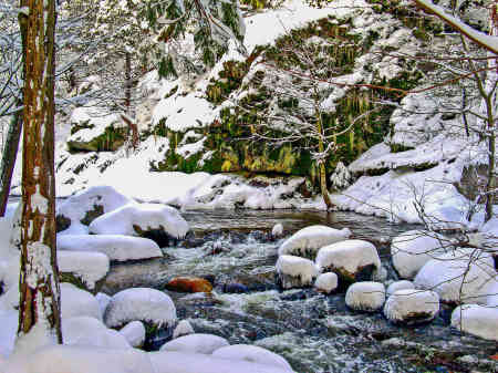 WINTER RIVER SIERRAS