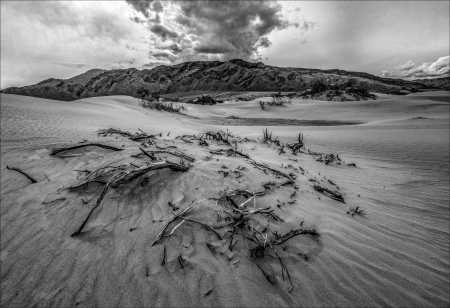 OMINOUS, DEATH VALLEY