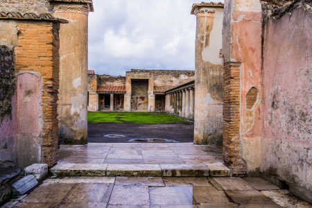 Pompeii 104